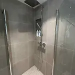 Ny Stor Med Stor Uteplass Διαμέρισμα *